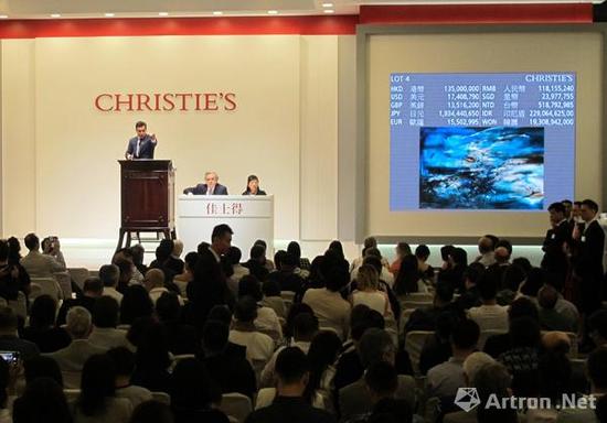 2017年香港佳士得春拍中，赵无极《29.09.64》以1.528亿港元，刷新了其拍卖纪录